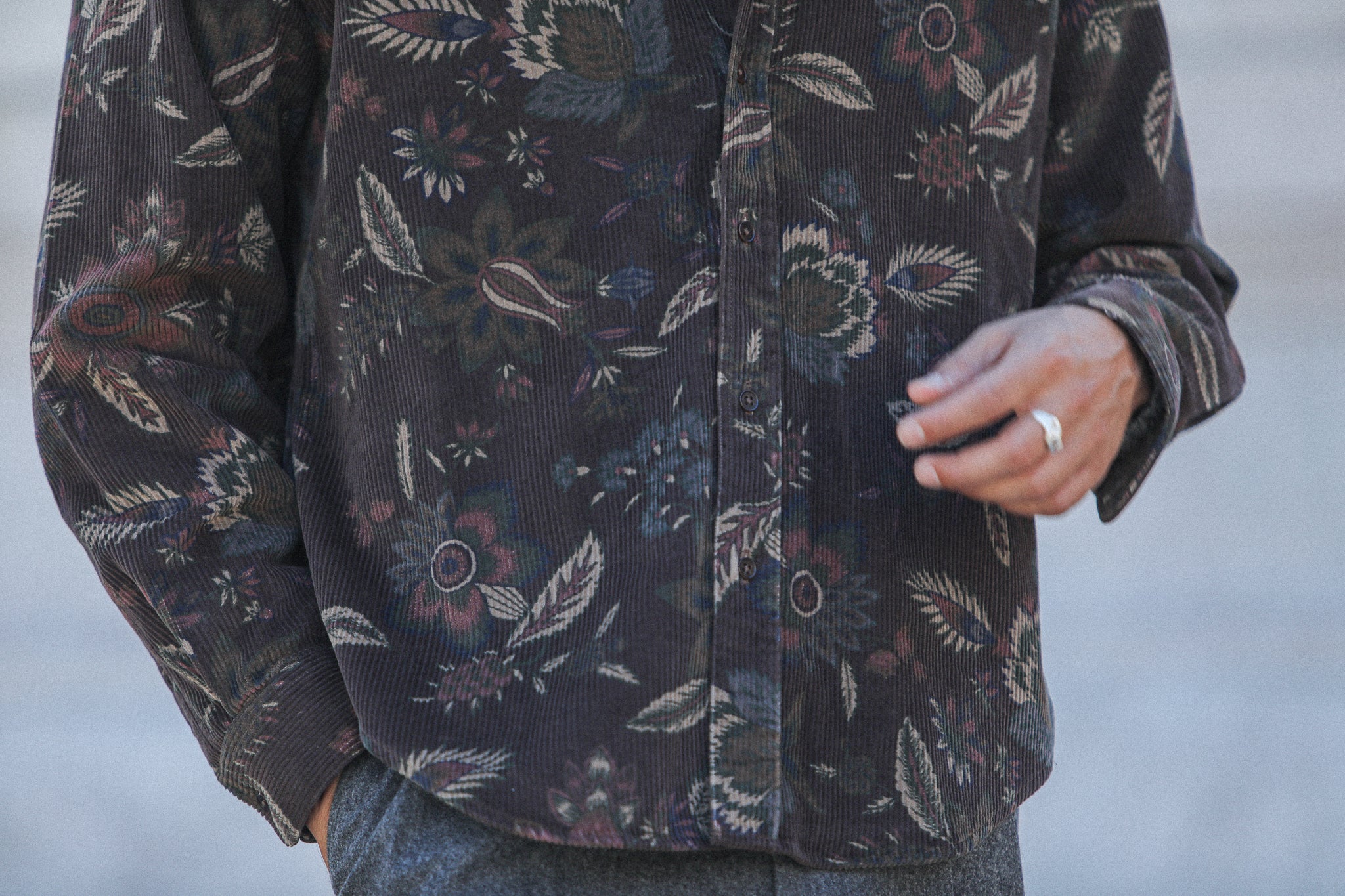 Surchemise Velours Japan Floral Brown - New Modern Fit