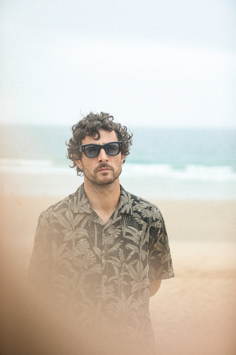Modern Camp Collar Japanese Tropical Black