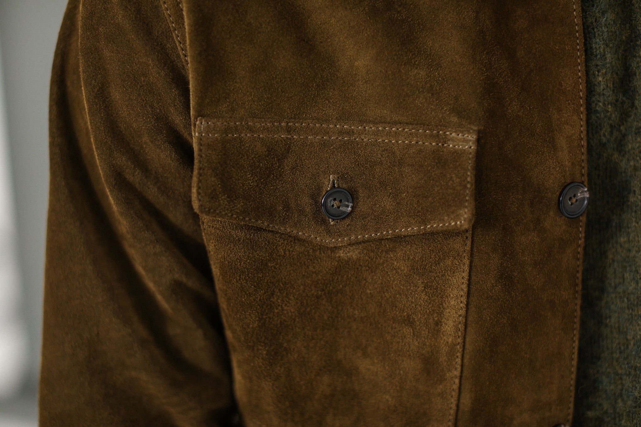 Gilet traditionnel JP 1880, en cuir suédé de chèvre, col Mao - jusqu'au 72, marron acajou Gilet traditionnel JP 1880, en cuir suédé de chèvre, col Mao - jusqu'au 72, marron acajou